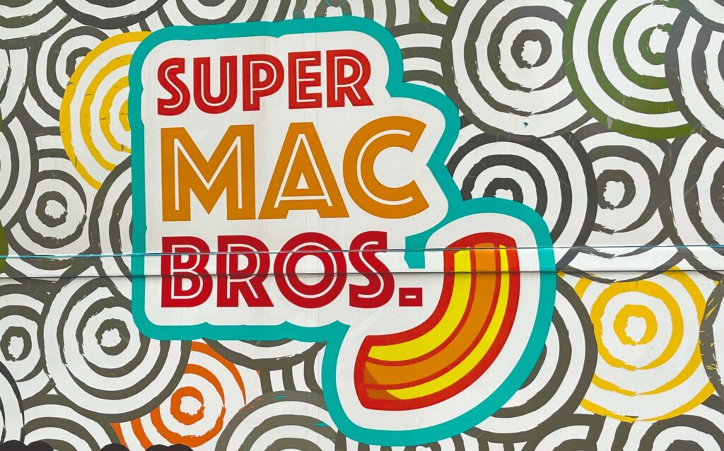 mac and cheese food truck